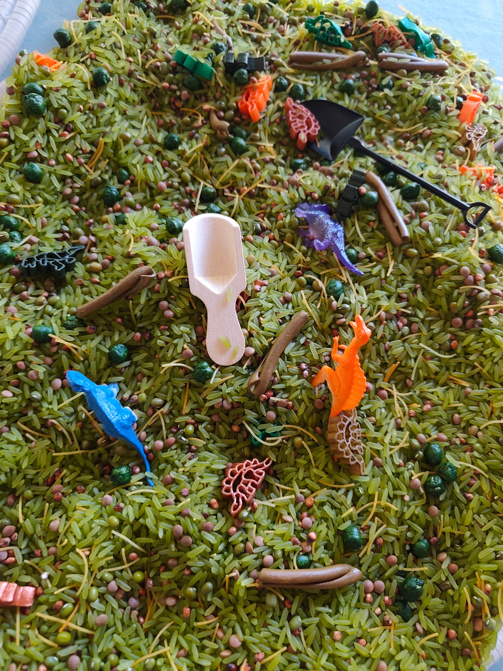 Dino World Sensory Mix